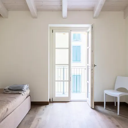 Palazzo Tatti - Bymyhomeincomo Lejlighed Como
